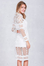 Charger l&#39;image dans la galerie, MC White Lace Dress
